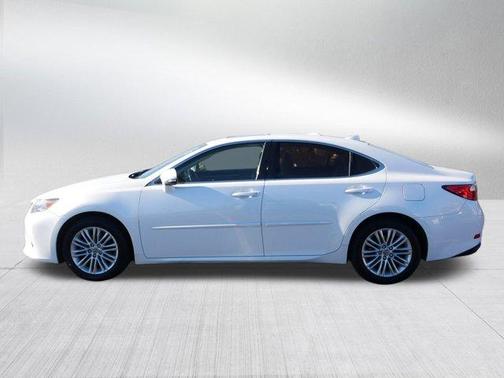 2015 Lexus ES 350 Crafted Line