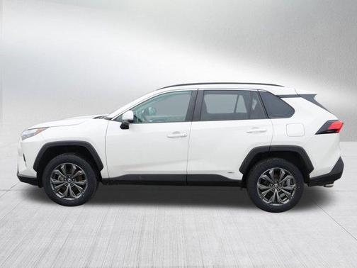 2022 Toyota RAV4 Hybrid XLE Premium