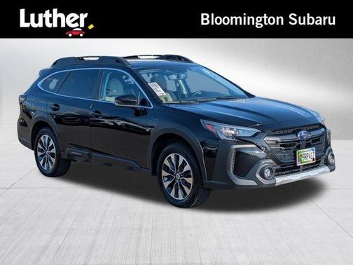 Crystal Black Silica 2023 Subaru Outback Limited