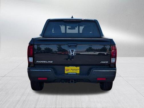 Crystal Black Pearl 2017 Honda Ridgeline Black Edition