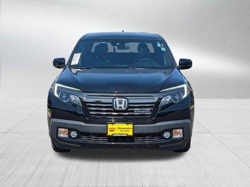 Crystal Black Pearl 2017 Honda Ridgeline Black Edition