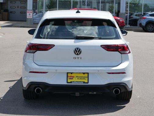 2022 Volkswagen Golf GTI 2.0T SE
