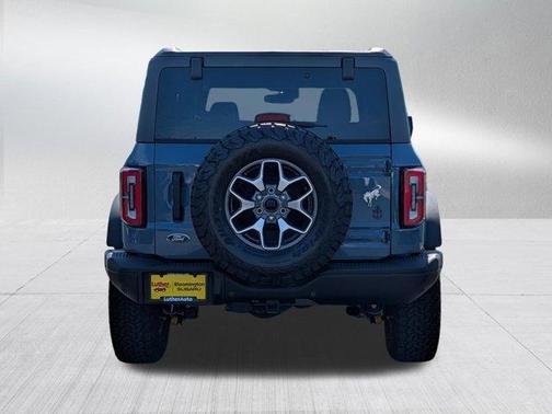 Azure Gray Metallic 2024 Ford Bronco Badlands