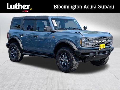 Azure Gray Metallic 2024 Ford Bronco Badlands