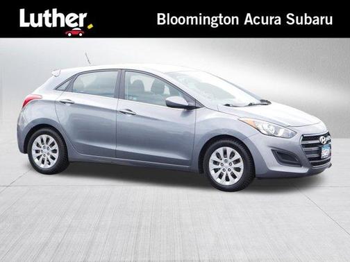 2017 Hyundai Elantra GT Base