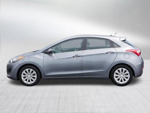 2017 Hyundai Elantra GT Base