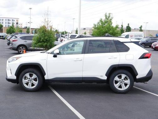 2020 Toyota RAV4 Hybrid XLE