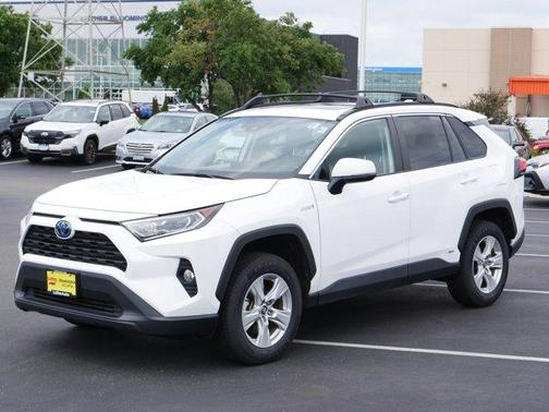 2020 Toyota RAV4 Hybrid XLE