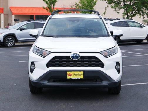 2020 Toyota RAV4 Hybrid XLE