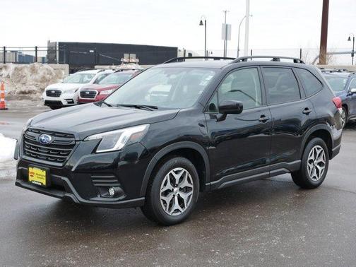 2024 Subaru Forester Premium