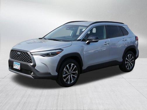 2025 Toyota Corolla Cross XLE