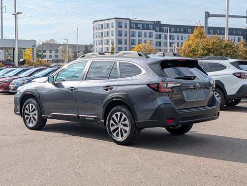 Magnetite Gray Metallic 2025 Subaru Outback Premium