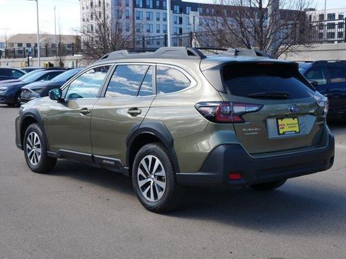 Autumn Green Metallic 2025 Subaru Outback Premium