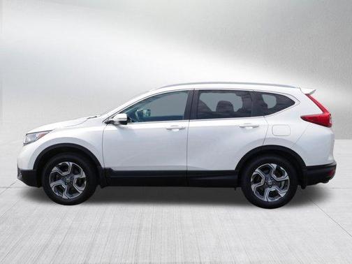 White Diamond Pearl 2017 Honda CR-V EX
