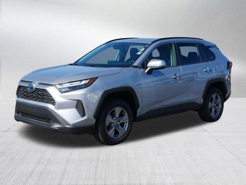 2023 Toyota RAV4 Hybrid XLE