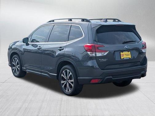 Magnetite Gray Metallic 2023 Subaru Forester 2.5i Limited