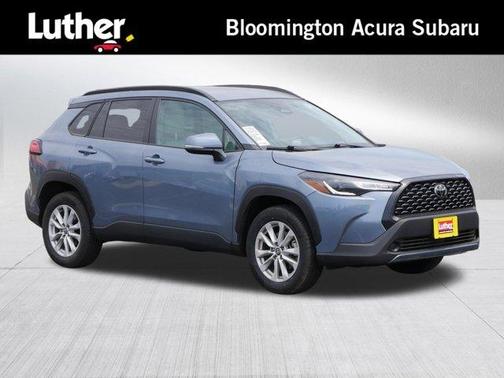 CELESTITE 2024 Toyota Corolla Cross LE