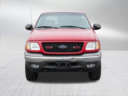 2002 Ford F-150 XLT SuperCrew