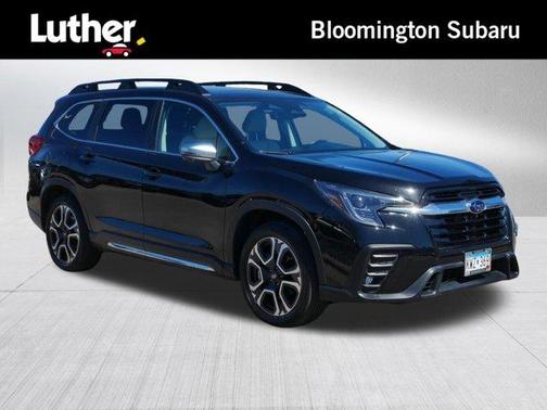 Crystal Black Silica 2023 Subaru Ascent Limited 7-Passenger