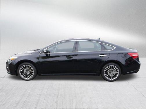 Midnight Black Metallic 2016 Toyota Avalon Limited