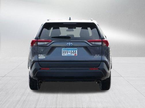2019 Toyota RAV4 Hybrid XLE