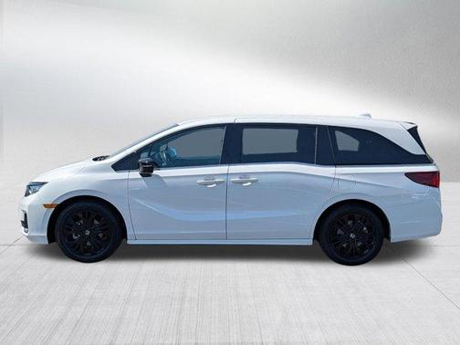 Platinum White Pearl 2025 Honda Odyssey Sport-L