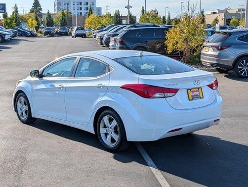 Pearl White 2013 Hyundai ELANTRA GLS