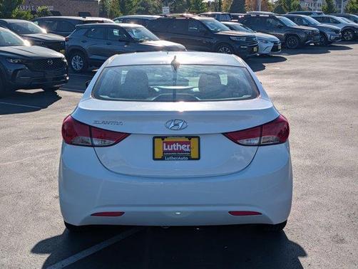 Pearl White 2013 Hyundai ELANTRA GLS