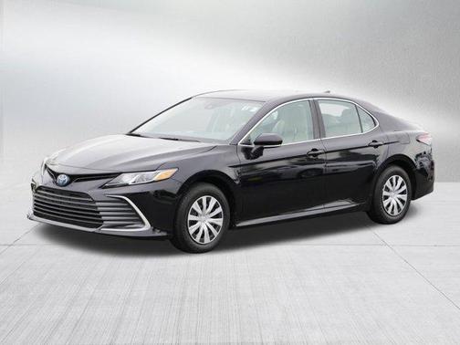 2023 Toyota Camry Hybrid LE