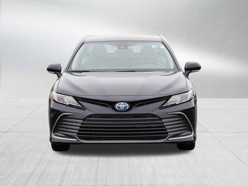 2023 Toyota Camry Hybrid LE