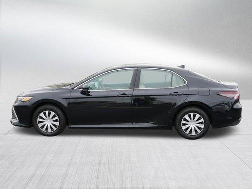 2023 Toyota Camry Hybrid LE