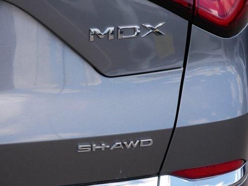 Liquid Carbon Metallic 2023 Acura MDX Technology