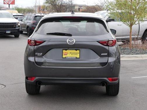 Machine Gray Metallic 2019 Mazda CX-5 Signature