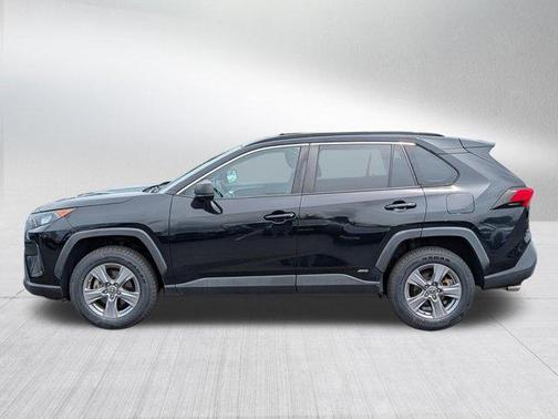 Midnight Black Metallic 2022 Toyota RAV4 Hybrid LE