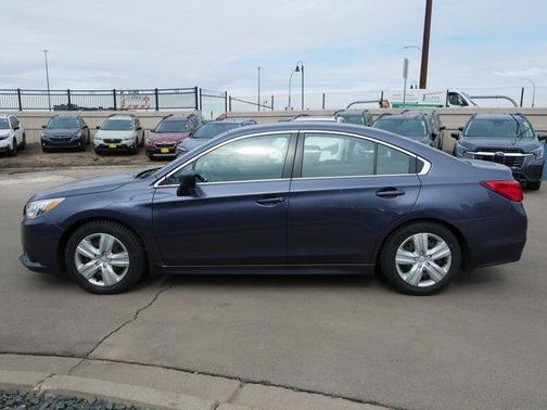 Carbide Gray Metallic 2015 Subaru Legacy 2.5i