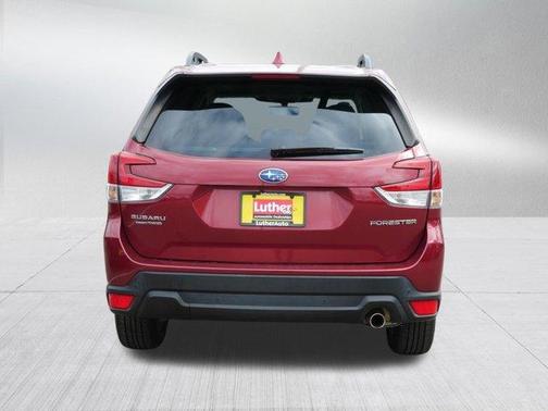Crimson Red Pearl 2023 Subaru Forester Limited