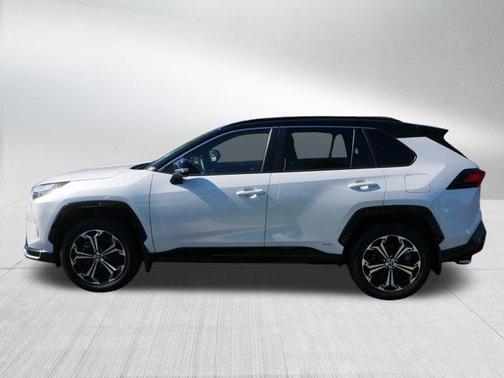 Wind Chill Pearl / Midnight Black Metallic 2025 Toyota RAV4 Plug-In Hybrid XSE
