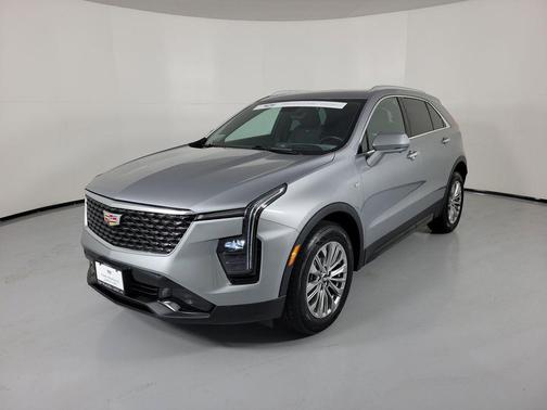 Argent Silver Metallic 2024 Cadillac XT4 Premium Luxury