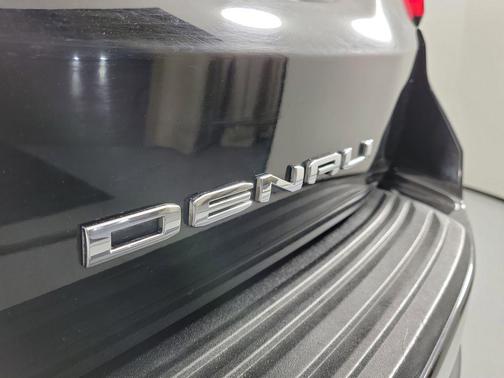 Onyx Black 2023 GMC Yukon Denali Ultimate