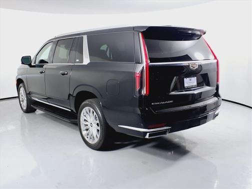 2023 Cadillac Escalade ESV Premium Luxury