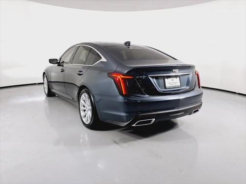 2022 Cadillac CT5 Luxury RWD