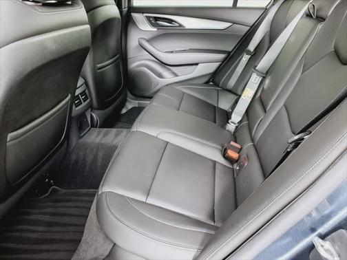 2022 Cadillac CT5 Luxury RWD