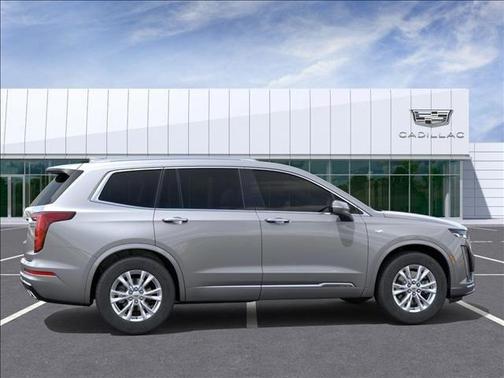 2025 Cadillac XT6 Luxury FWD