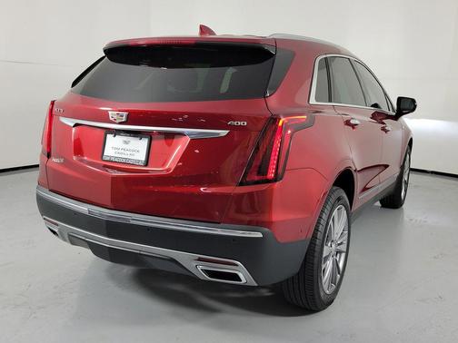 Radiant Red Tintcoat 2026 Cadillac XT5 Premium Luxury