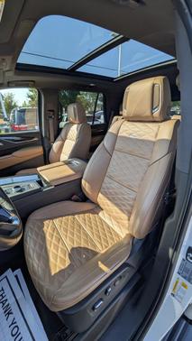 2022 Cadillac Escalade Premium Luxury