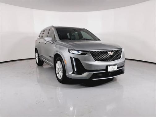 2023 Cadillac XT6 Luxury FWD