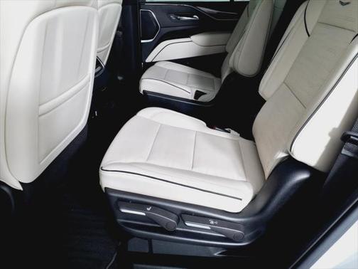 2022 Cadillac Escalade Sport
