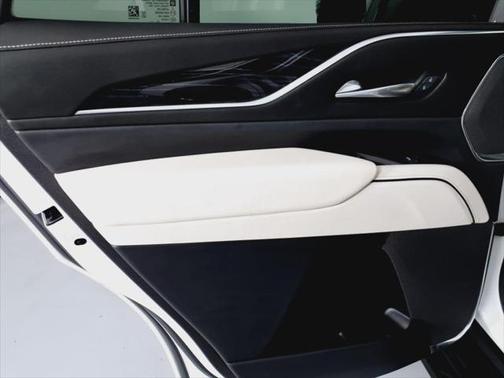 2022 Cadillac Escalade Sport
