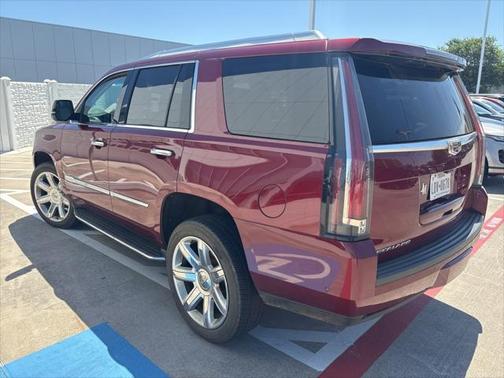 2018 Cadillac Escalade Luxury