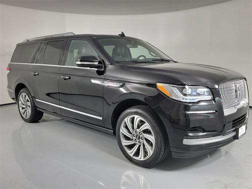 2023 Lincoln Navigator Reserve